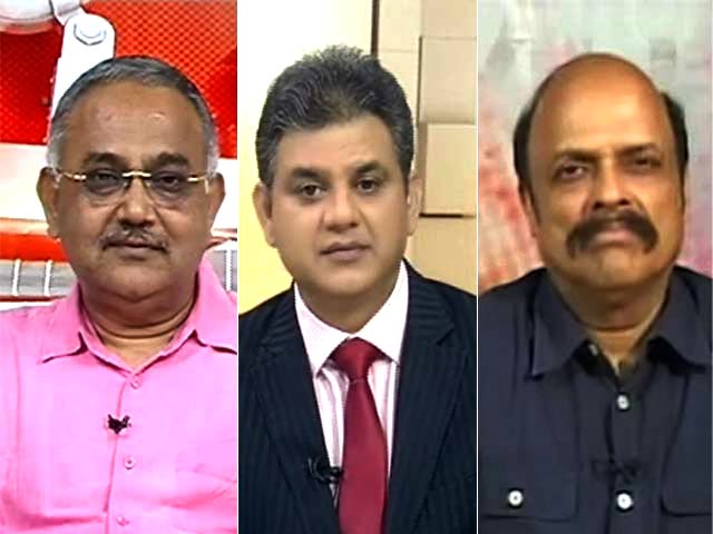 मुकाबला : समाजवादी पार्टी में संकट खत्म?