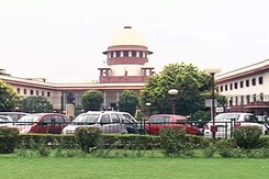 तीन तलाक पर सवाल : मुस्लिम पर्सनल लॉ में दखल का मामला सुप्रीम कोर्ट में... तीन तलाक पर सवाल : मुस्लिम पर्सनल लॉ में दखल का मामला सुप्रीम कोर्ट में...