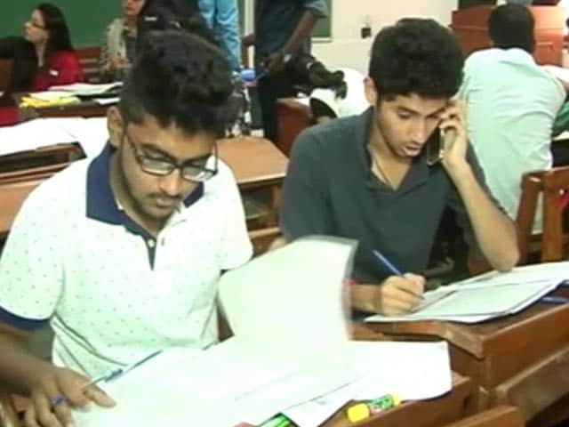 Video : Delhi University Cut-Offs Not At 100 Per Cent But Still High