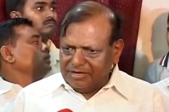 बीएसपी को एक और झटका, अब आरके चौधरी ने भी पार्टी छोड़ी बीएसपी को एक और झटका, अब आरके चौधरी ने भी पार्टी छोड़ी