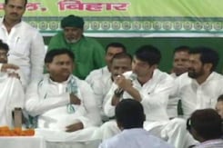 Lalu Yadav's Rescue Act As Minister Son Tej Pratap Rows With Journalists Lalu Yadav's Rescue Act As Minister Son Tej Pratap Rows With Journalists