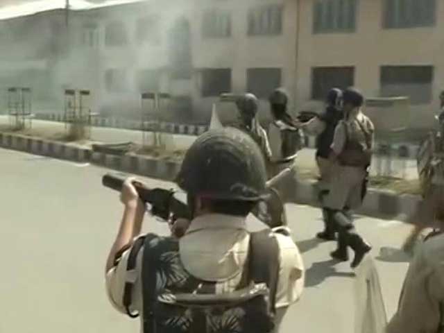 Protesters Clash With Police In Kashmir Valley After Eid Prayers