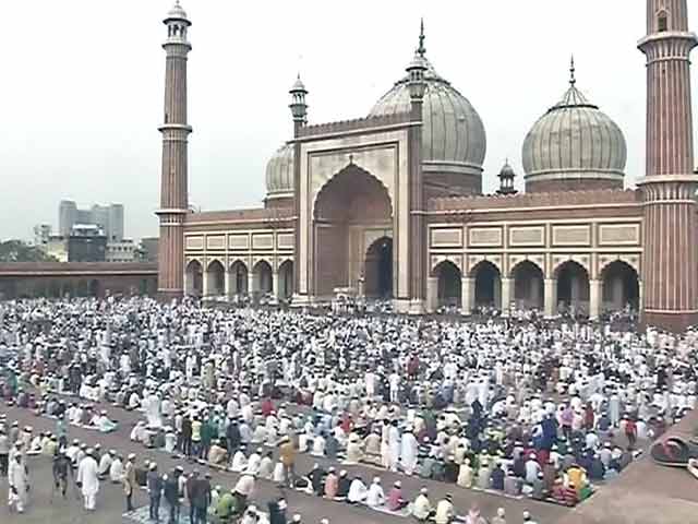 ईद मुबारक : देश भर में आज मनाई जा रही है ईद