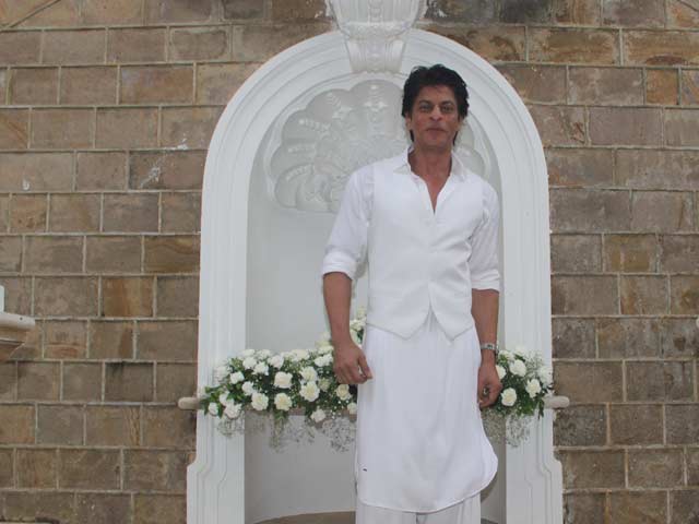 Inside Shah Rukh Khan's Eid Celebrations