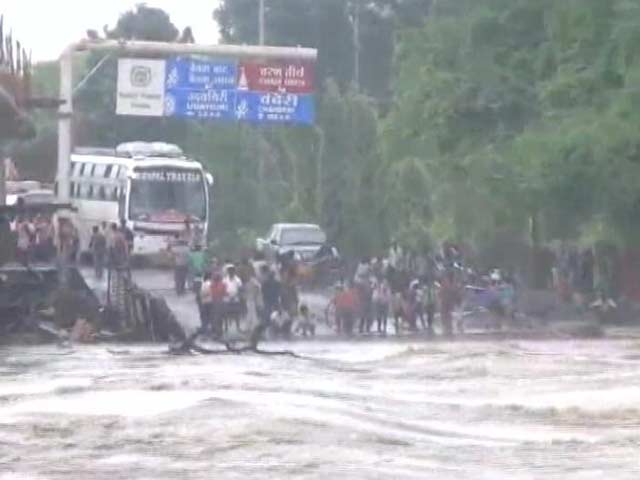 15 Die In Madhya Pradesh Floods, 7 In Last 24 Hours