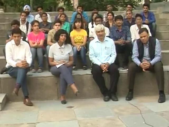 AAP Demands Quota For Local Students In Delhi University