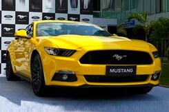 रफ्तार : क्या भारत में भी हिट होगी फोर्ड मस्टैंग? रफ्तार : क्या भारत में भी हिट होगी फोर्ड मस्टैंग?