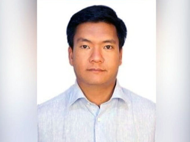 अरुणाचल प्रदेश : नबाम तुकी की जगह पेमा खांडू बनेंगे नए मुख्यमंत्री