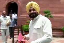 नवजोत सिंह सिद्धू और पूनम आजाद 'कमल' छोड़ आप में होंगे शामिल! नवजोत सिंह सिद्धू और पूनम आजाद 'कमल' छोड़ आप में होंगे शामिल!
