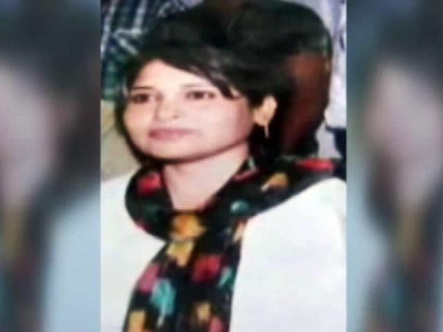 Video : AAP Activist, Who Accused Party Colleague Of Molesting Her, Commits Suicide