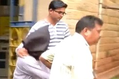 Suspected ISIS Recruiter Arrested In Kalyan Near Mumbai Suspected ISIS Recruiter Arrested In Kalyan Near Mumbai