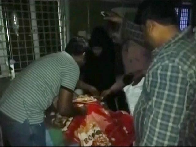 By The Light Of A Cellphone: What Hyderabad Doctors Operated With