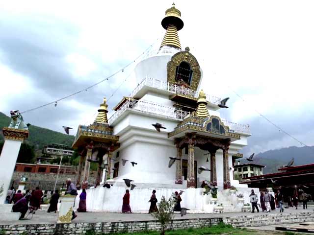 Unlock Bhutan: Where Happiness is a Way of Life