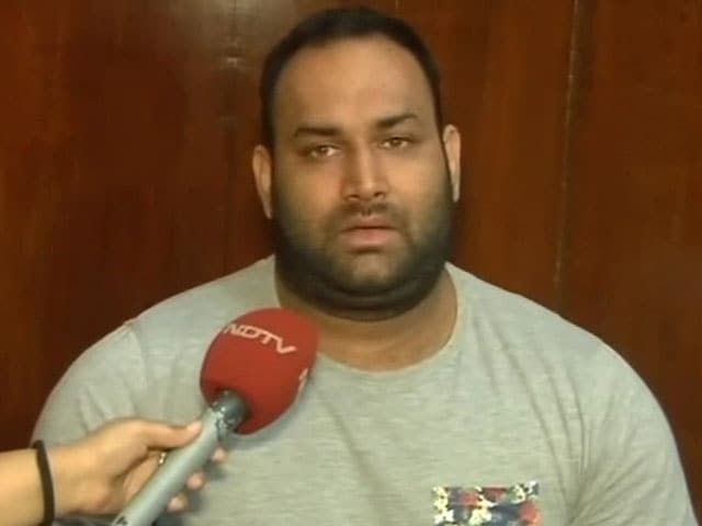 Video : Dope-Tainted Shotputter Inderjeet Singh Breaks Down During Interview