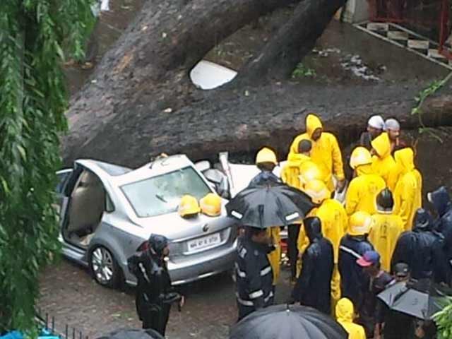 भारी बारिश के बावजूद मुंबई के लोगों को नहीं होना पड़ा परेशान