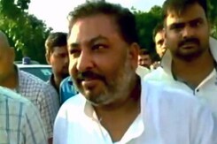 मायावती पर अभद्र टिप्पणी करने वाले दयाशंकर सिंह की बीजेपी में वापसी हुई मायावती पर अभद्र टिप्पणी करने वाले दयाशंकर सिंह की बीजेपी में वापसी हुई