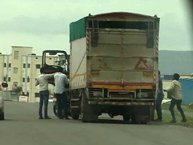 Truth vs Hype: <i>Gau-Rakshaks</i> - Protectors Or Extortionists?