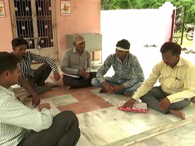 Video : After Una Violence, Gujarat's Dalits Strike Back, Won't Remove Dead Cows