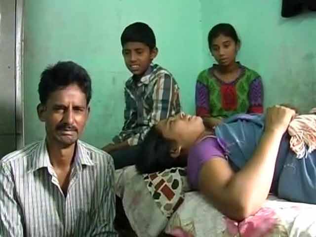 Telangana Teen Works 2 Jobs, Is Determined To Stay In School