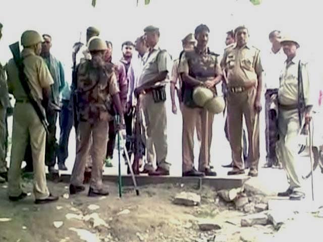 Videos : कानपुर की चौकी में दलित की मौत, 14 पुलिसवाले सस्पेंड