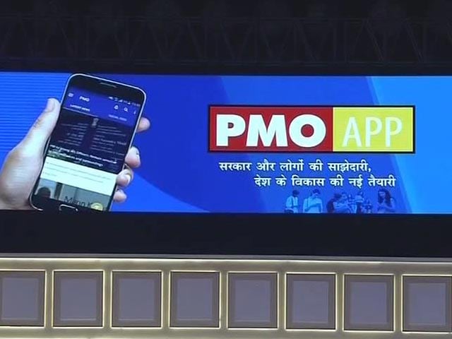 Video : At Townhall, PM Modi Launches PMO App