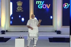 PM Hits Out At Cow Vigilantes, Says '<i>Gau Rakshak</i> Business Makes Me Angry' PM Hits Out At Cow Vigilantes, Says '<i>Gau Rakshak</i> Business Makes Me Angry'