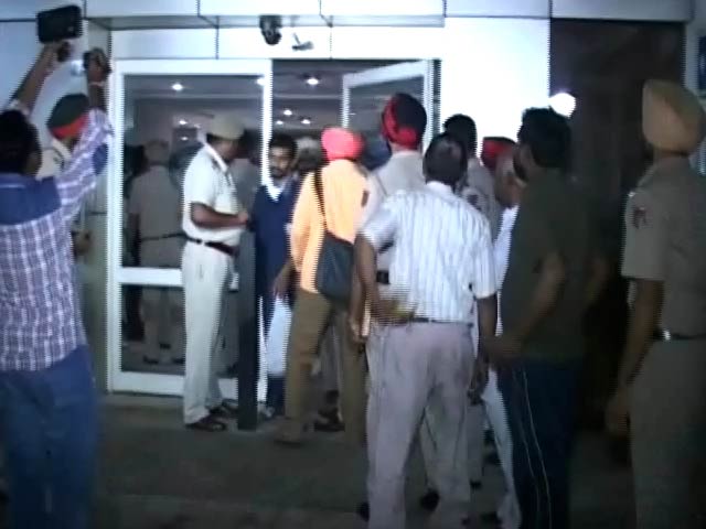 बाइक सवारों की गोली से घायल RSS नेता जगदीश गगनेजा की हालत नाजुक