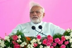 फर्जी गौरक्षकों का पर्दाफाश कर उन्हें कड़ी सजा दी जाए : पीएम मोदी फर्जी गौरक्षकों का पर्दाफाश कर उन्हें कड़ी सजा दी जाए : पीएम मोदी