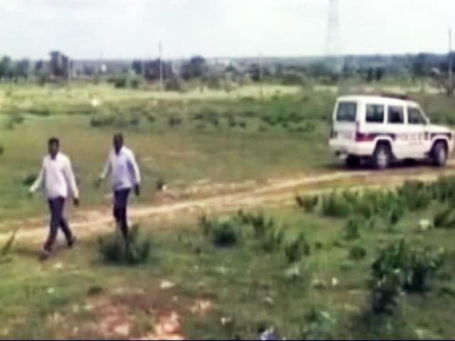 Video : NIA और पुलिस का संयुक्त ऑपरेशन, मुठभेड़ के बाद एक संदिग्ध की मौत