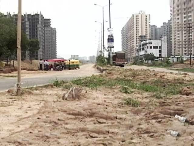 Video : Greater Noida-West: 5 Reasons Why Is It Unlivable?