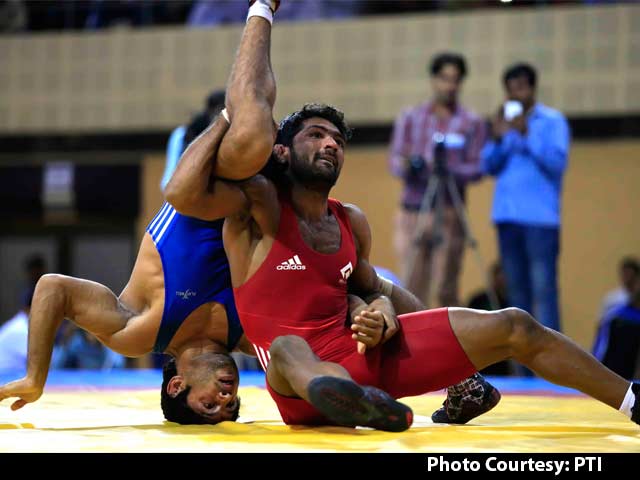 Video : Medal-Less India Pin Hopes on Wrestlers, Shuttlers