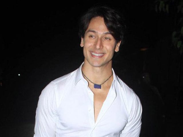 Video : Tiger Shroff To Turn 'Student of The Year'