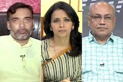 केजरीवाल ने की न्यूनतम मज़दूरी बढ़ाने की घोषणा, उद्योग जगत ने उठाए सवाल केजरीवाल ने की न्यूनतम मज़दूरी बढ़ाने की घोषणा, उद्योग जगत ने उठाए सवाल