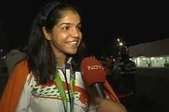 Olympic Hero Sakshi Malik Says 'Khushi Manao' To Family Olympic Hero Sakshi Malik Says 'Khushi Manao' To Family