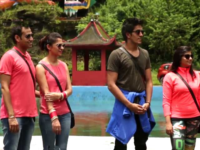 India Adventures: The Four Teams Fight It Out For The Prized Advantage