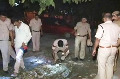 Delhi Police Constable Shot Dead While Chasing Thieves Delhi Police Constable Shot Dead While Chasing Thieves