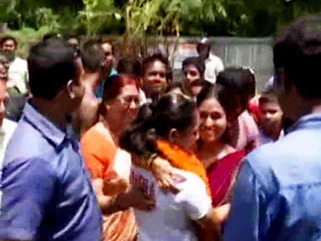Video : What Dipa Karmakar Did When She Saw Her Sister Among Cheering Crowds