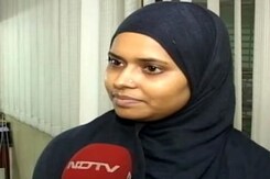 Woman Divorced By Triple Talaq Over Phone. Top Court To Hear Her Plea Today Woman Divorced By Triple Talaq Over Phone. Top Court To Hear Her Plea Today