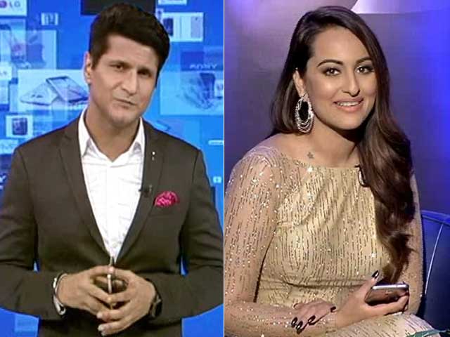 Sonakshi Gets Candid on Cell Guru