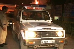 दिल्ली में छेड़खानी का विरोध करने पर लड़की को जिंदा जलाया दिल्ली में छेड़खानी का विरोध करने पर लड़की को जिंदा जलाया