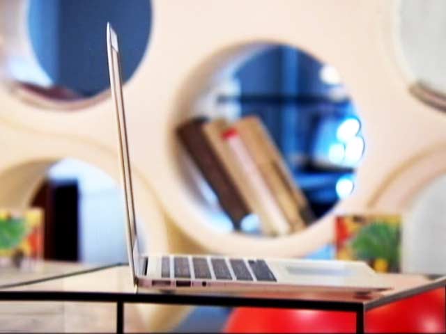 The Size Zero Laptops