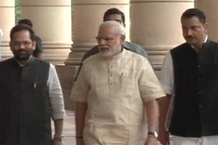 Banks, Factories To Close On Friday. PM Modi Calls Emergency Meet Banks, Factories To Close On Friday. PM Modi Calls Emergency Meet