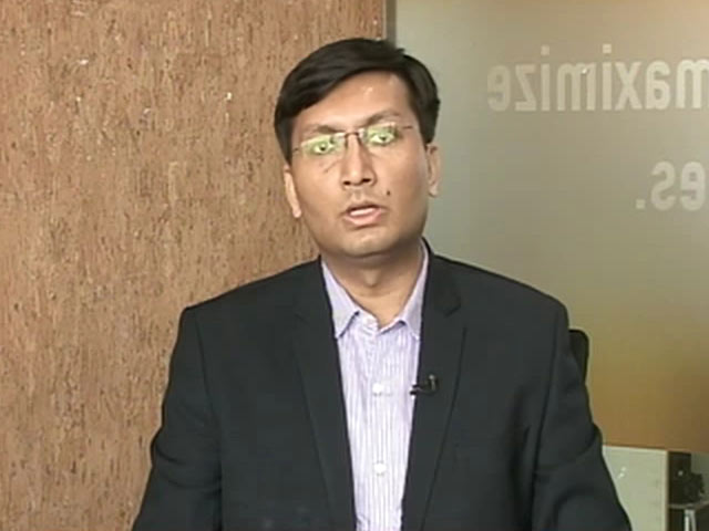 Prefer Private Banks Over NBFCs: Chintan Haria