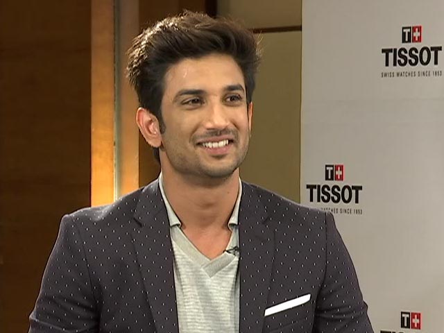 Sushant Singh Rajput Eyes Dhoni's Lucky Bat