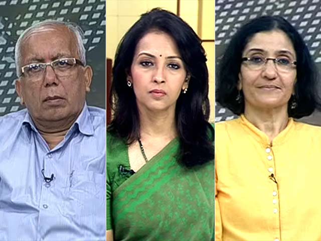 प्राइम टाइम : क्या पर्सनल लॉ को चुनौती नहीं दी जा सकती है?