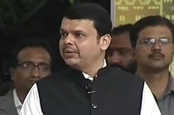 स्वच्छता हमारी एक आदत होनी चाहिए, जनभागीदारी जरूरी: फडणवीस स्वच्छता हमारी एक आदत होनी चाहिए, जनभागीदारी जरूरी: फडणवीस