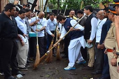 Highlights Of Maha Cleanathon Clean-up Drive In Mumbai Highlights Of Maha Cleanathon Clean-up Drive In Mumbai