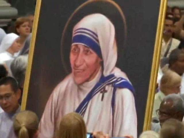 Video : Thousands Gather In Rome To Celebrate Mother Teresa's Canonisation Today
