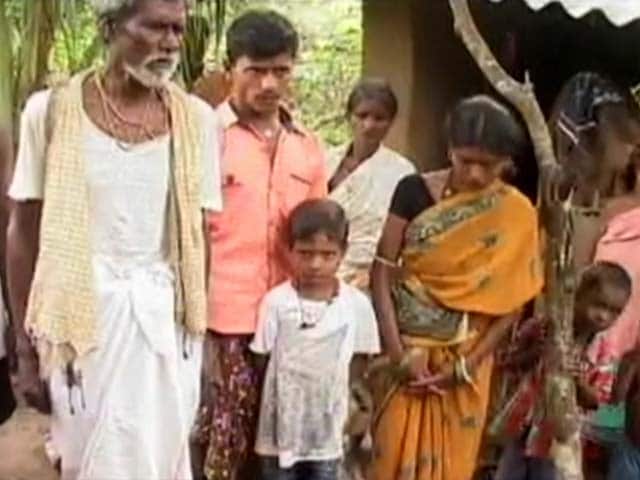 Video : Odisha Man Who Carried Daughter's Body For 6 km Has Just One Request