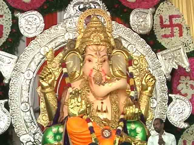 मुंबई में गणेशोत्सव की धूम : GSB सेवा मंडल ने कराया 300 करोड़ का बीमा